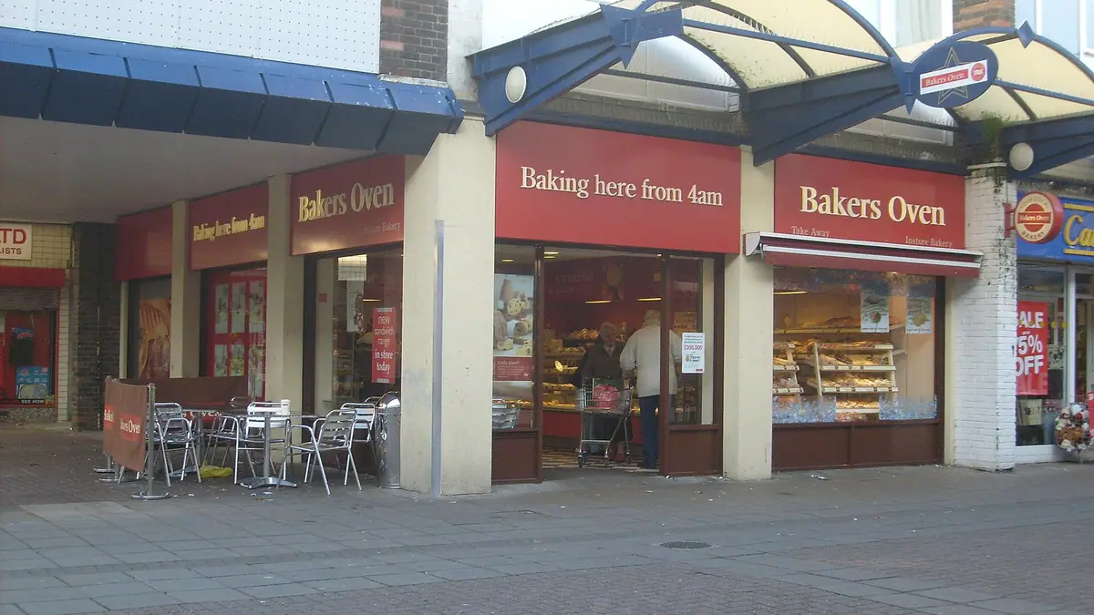 Rowe's Cornish Bakers – bakery in Barnstaple town centre